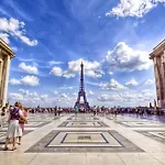 Eiffel-Tower, Suite Trocadero - 4 People